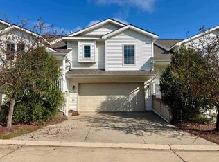 150 Early Moon Dr, North Liberty, IA