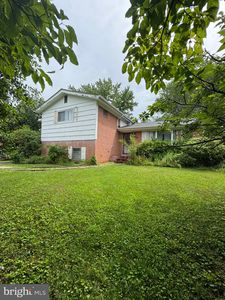 1935 Great Falls St, Mc Lean, VA, 22101