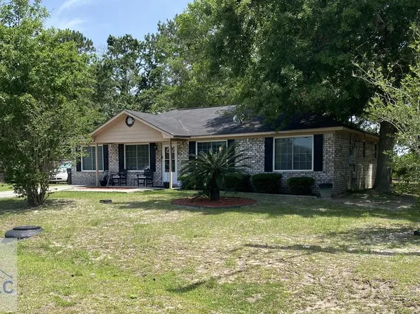 35 Sheila Dr, Hinesville, GA 31313