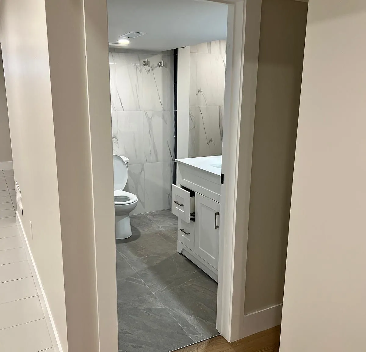 1 bed, $1,950 — Photo 4