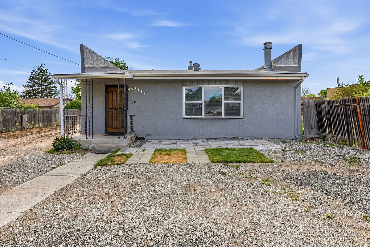 Building Photo - 1377 S Knox Ct