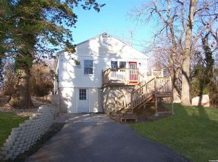 25 Sams Path, Rocky Point, NY 11778