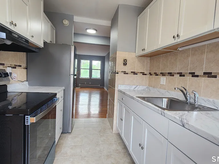 16-20 Townley St #C-3 — Photo 5