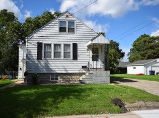 1931 Plymouth St, Oshkosh, WI 54901