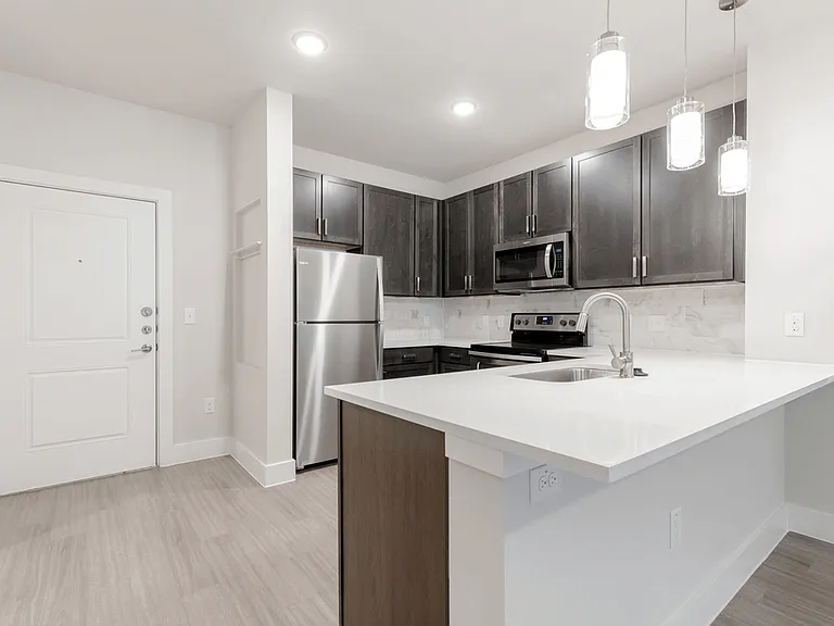 East Vue Ranch Apartments — Photo 52