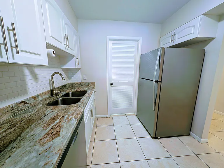 1200 Tarpon Woods Blvd #O8 — Photo 10
