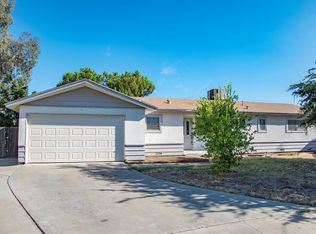 970 Ivy Ct, Lemoore, CA 93245