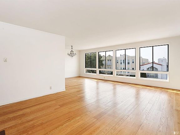 5th image of 74 Stanyan St