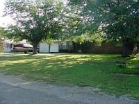 1st image of 120 Lake Dr