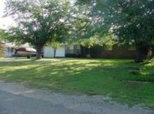 120 Lake Dr, Brownwood, TX 76801