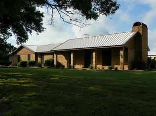 6610 Mildred Rd, Needville, TX 77461