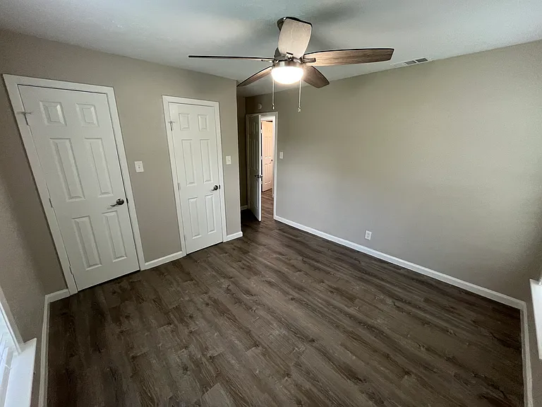 10608 Cayuga Dr — Photo 10