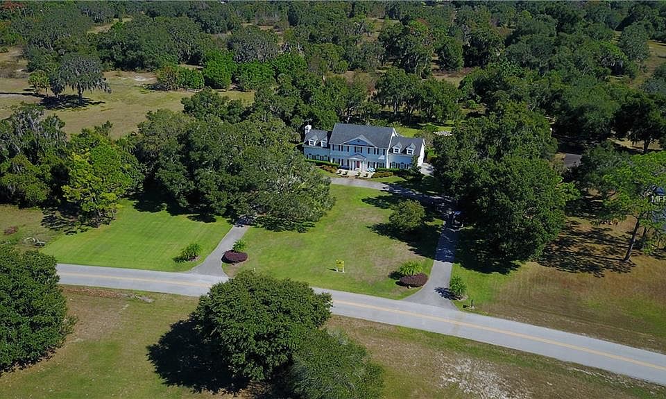 1st image of 9461 Silver Lake Dr