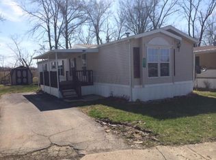 331 Greenbriar Ln E, Hebron, OH 43025