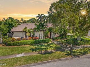 605 Caribbean Rd, Satellite Beach, FL 32937