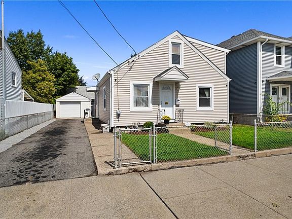 2nd image of 250 Benefit St