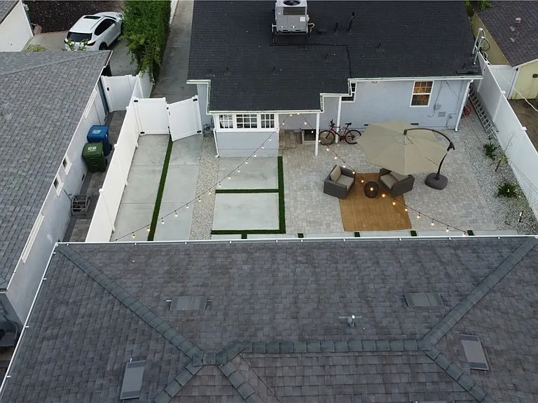 21235 Lopez St — Photo 19