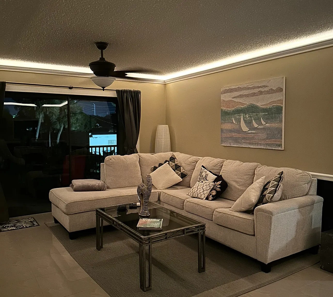 3 bed, 1354 sqft, $2,300 — Photo 1