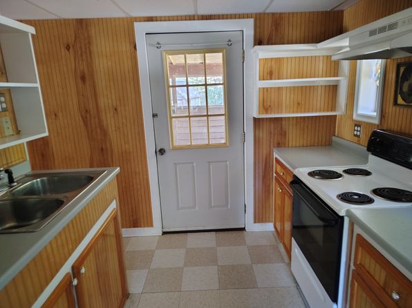 (undisclosed Address)