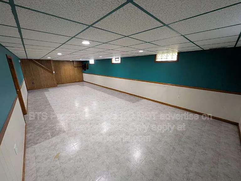 306 Parkview Dr — Photo 15