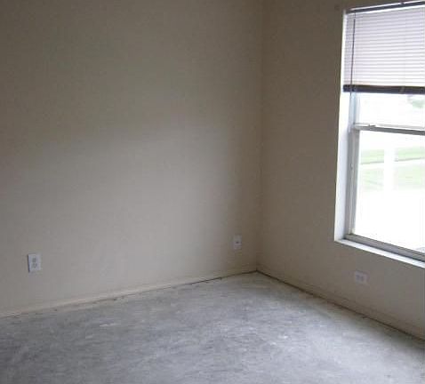 5th image of 2221 Santa Lucia St