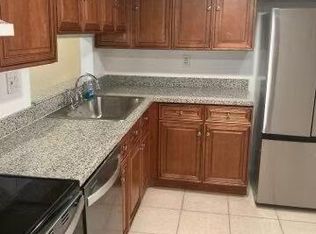 8025 SW 107th Ave APT 322, Miami, FL 33173
