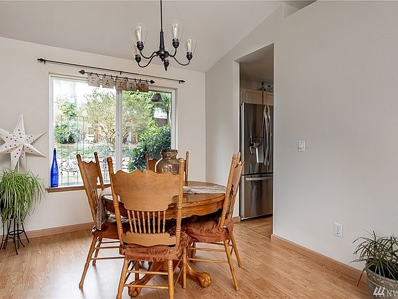 3rd image of 6411 89th Street Ct E