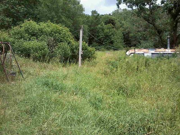 5th image of 17627 Under Hill Ln
