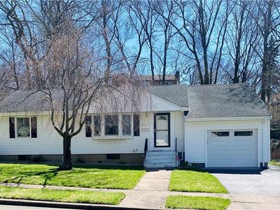217 Blue Hills Avenue, Hamden, CT, 06514