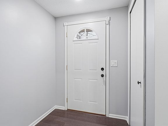 5th image of 5109 Ranstead Ct
