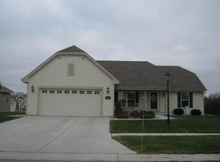 2845 Lakeview Dr, East Troy, WI 53120