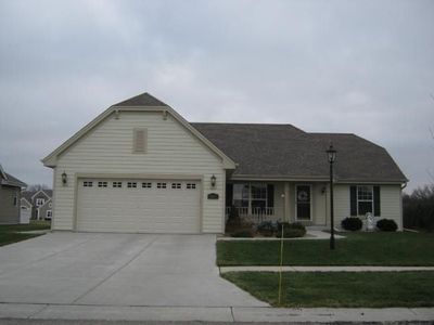 2845 Lakeview Dr, East Troy, WI, 53120