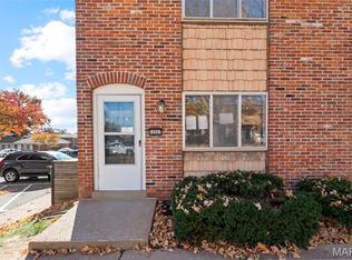 10587 Carroll Wood Way, Saint Louis, MO 63128