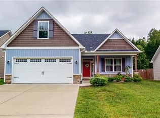 76 Half Moon Trl, Hendersonville, NC 28792