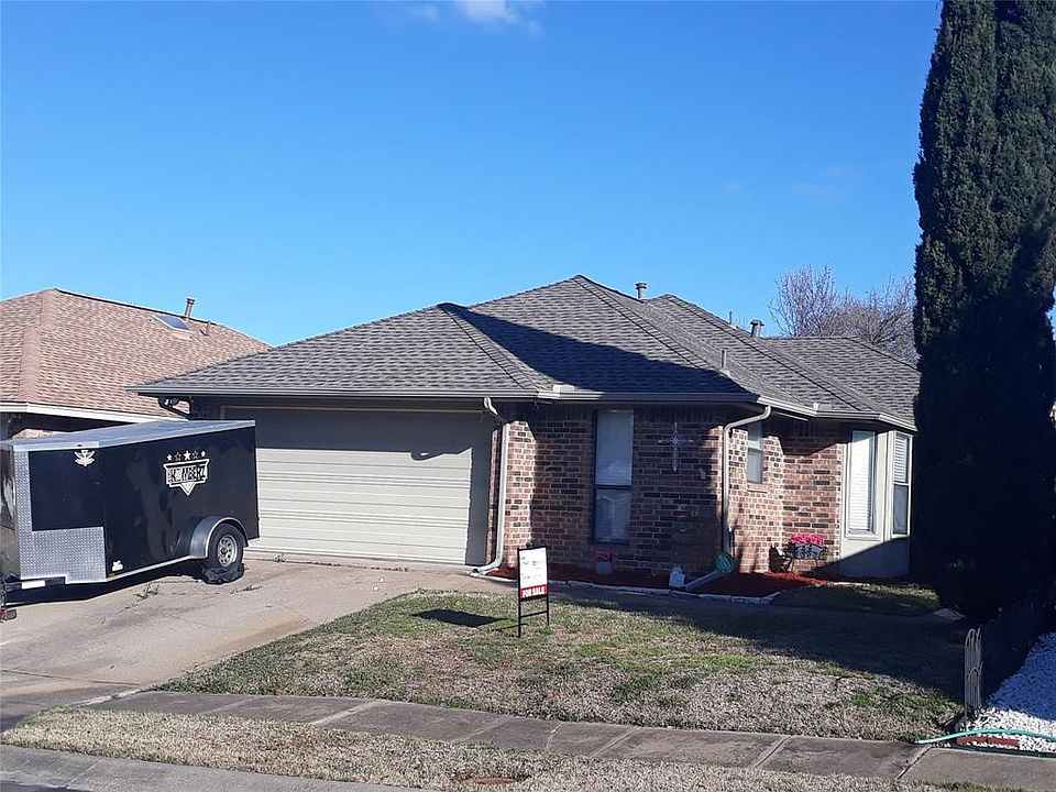 1st image of 2027 Verlaine Dr