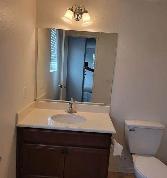 642 W Brewer Rd #91 — Photo 4