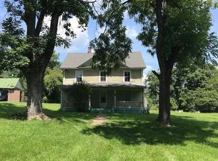 8209 Reservoir Rd, Roanoke, VA 24019