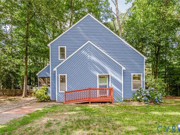 14509 Mistwood Forest Ct, Chester, VA 23831