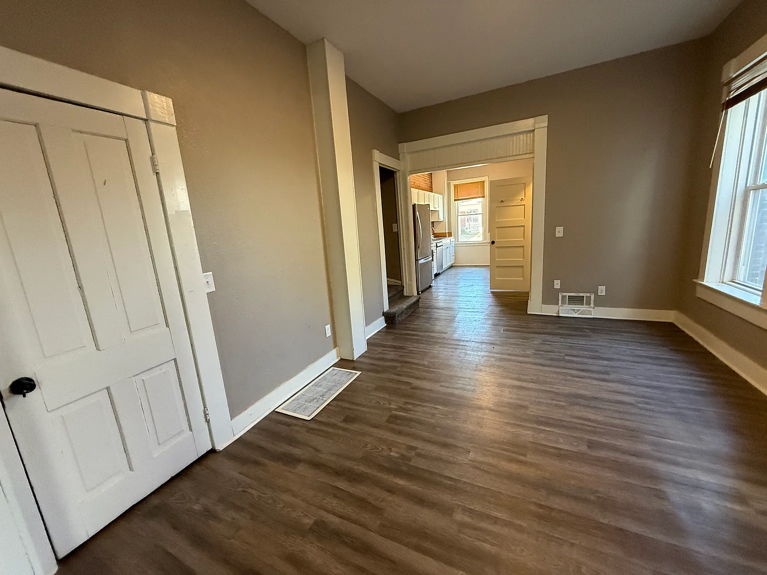 3 bed, 1.5 bath, 1634 sqft, $1,500 — Photo 3