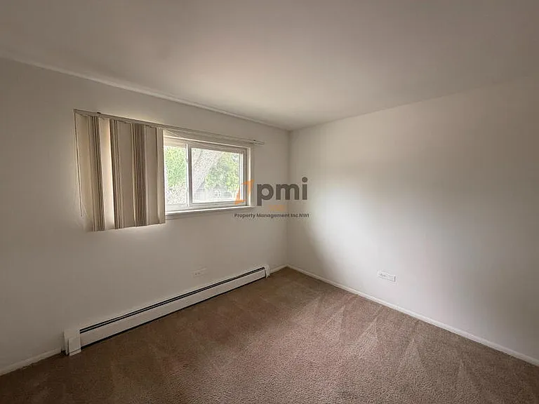 105 Harrington Ave #5 — Photo 8