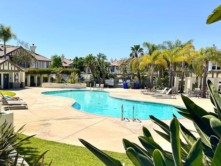 Community pool and spa.