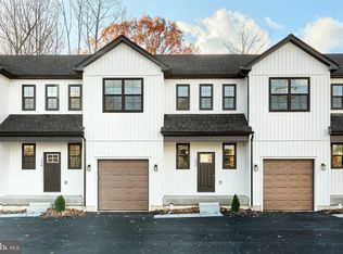 1020 Trinity Rd, York, PA 17408