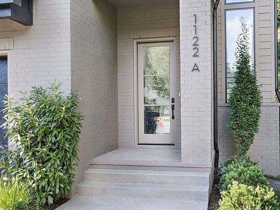 4th image of 1122A Biltmore Dr