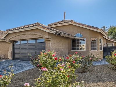 901 Single Tree Dr, Las Vegas, NV, 89123
