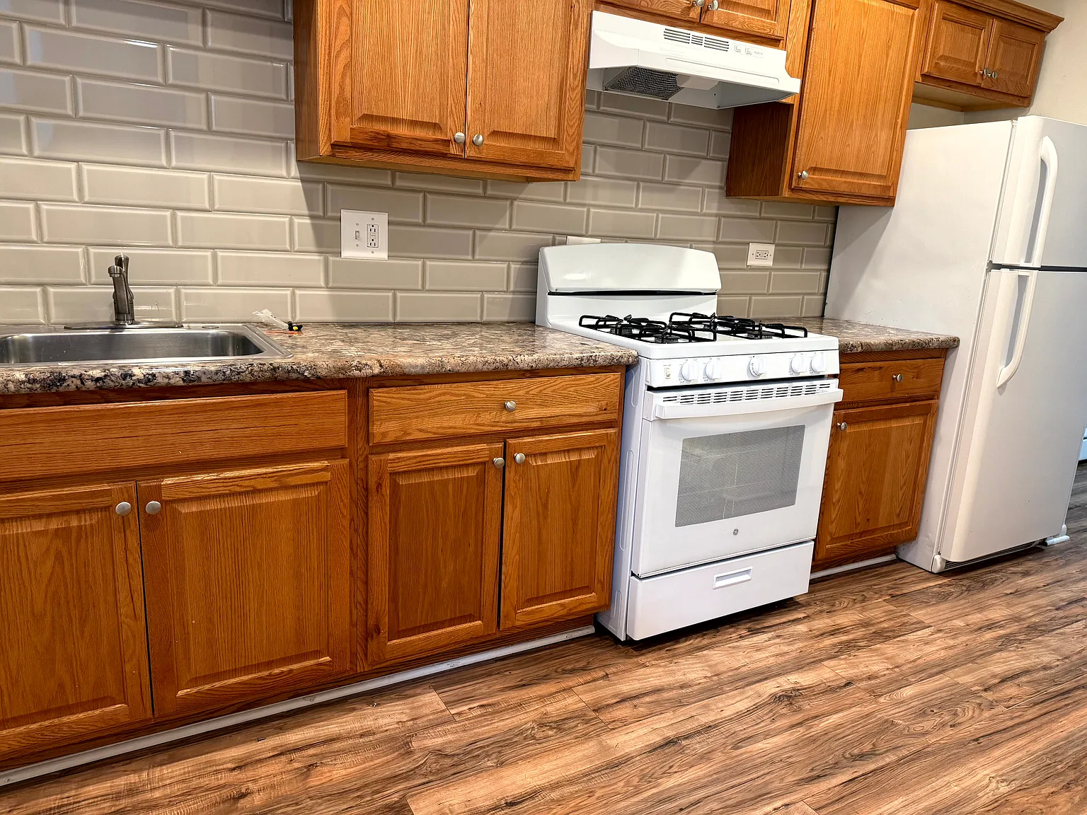 1727 W North Shore Ave — Photo 4