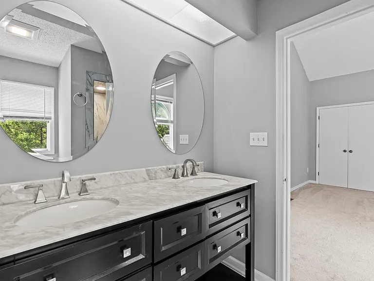 302 N Lindell Rd #C — Photo 13