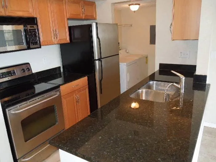kitchen granite SS