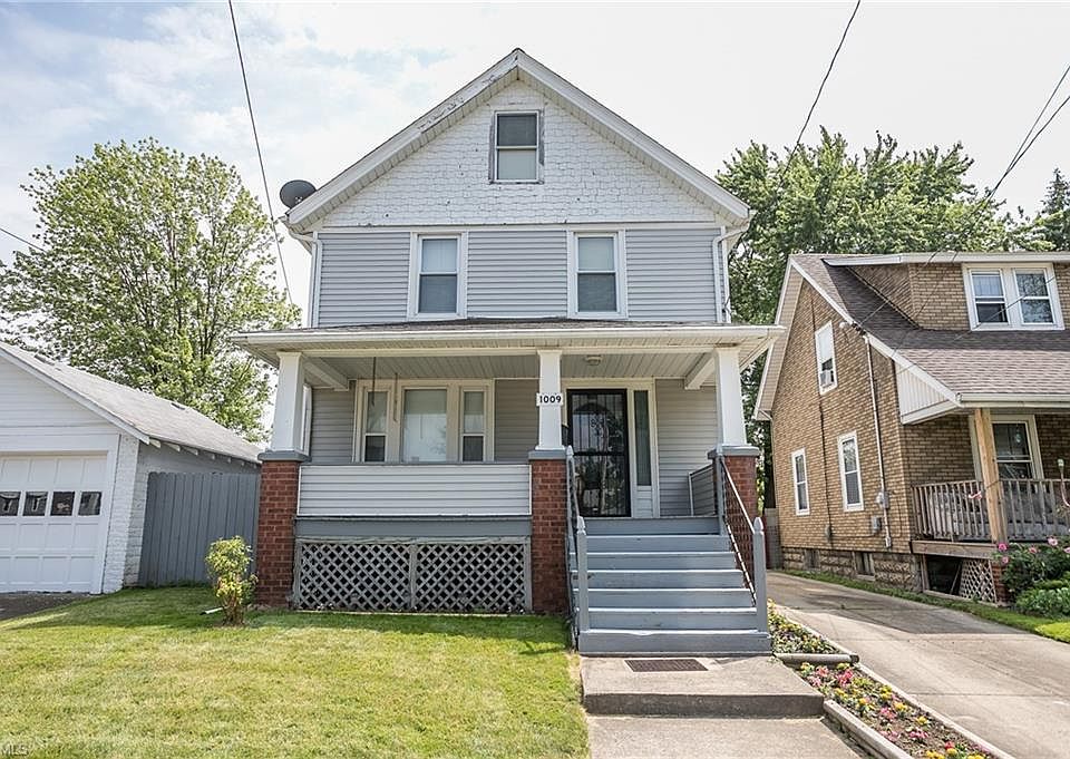 1st image of 1009 W 12th St