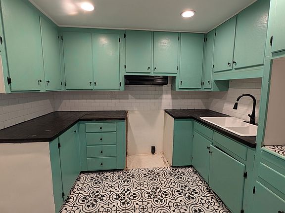3rd image of 8229 2nd Ave S APT B