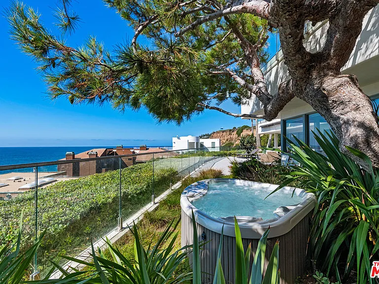 32054 Pacific Coast Hwy — Photo 21